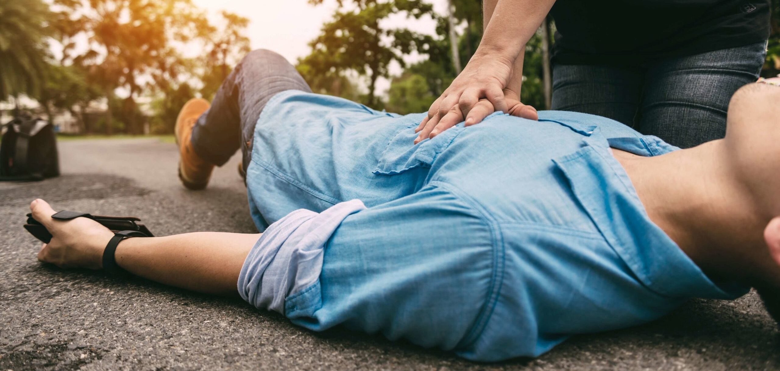 Jakie obowiązki ma pracodawca w zakresie udzielania pierwszej pomocy? Pierwsza pomoc w zakładzie pracy