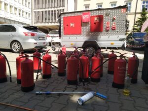 Jaki sprzęt ppoż w obiektach użyteczności publicznej